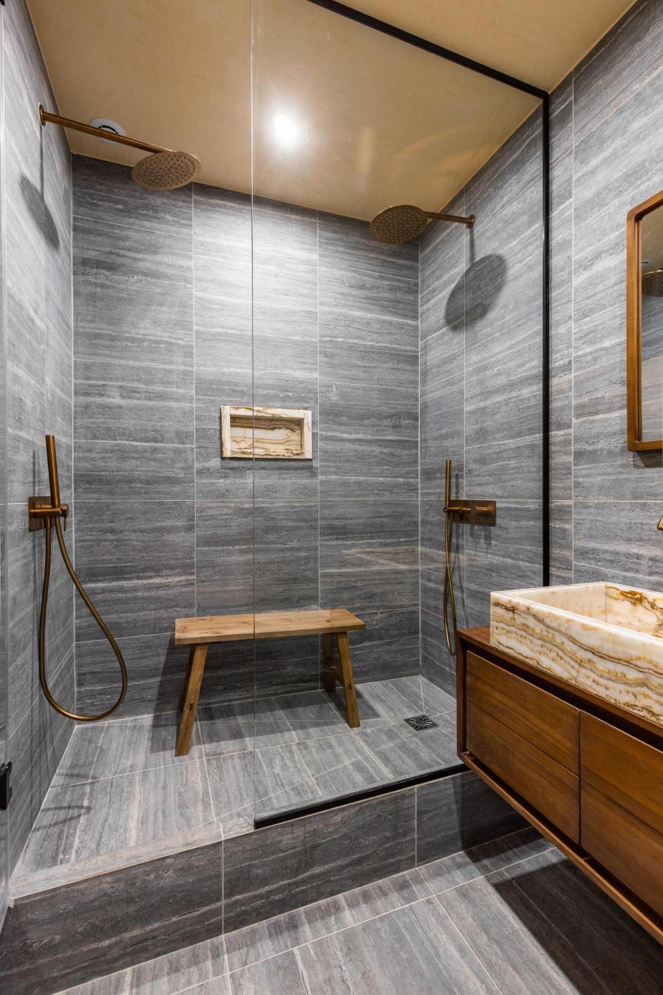 Nochichi Collections - Grands Boulevards Apartment